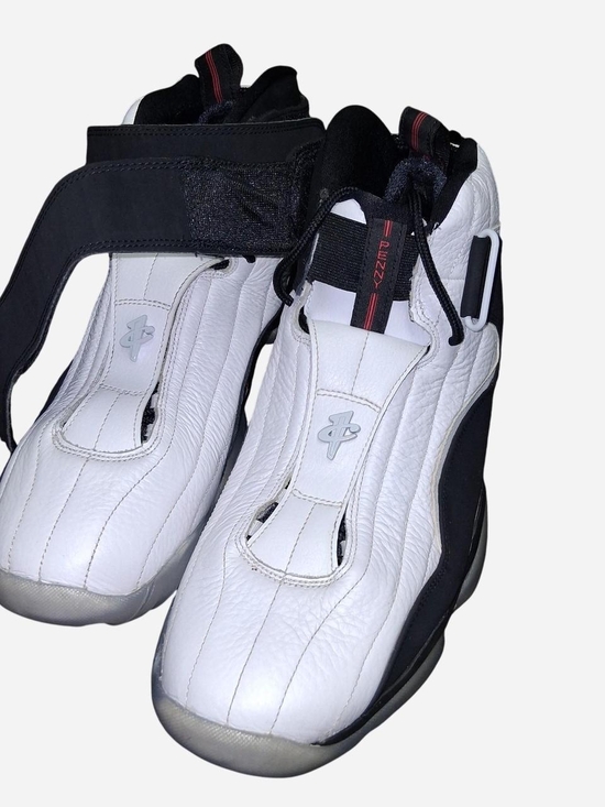 Nike Air Penny IV Hardaway Size 13
Men\'s White and Black High-Top Athletic Shoes main image 5